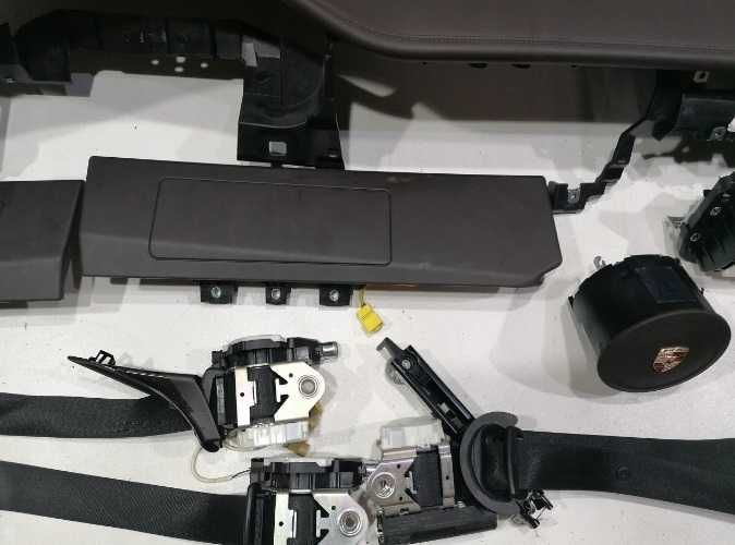 Porsche Panamera 970 kit airbag - plansa bord - set centuri siguranta