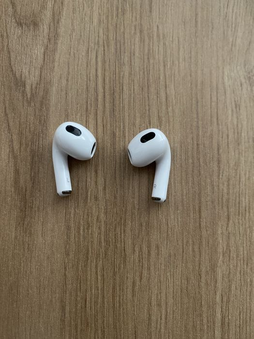 Оригинални слушалки AirPods 3