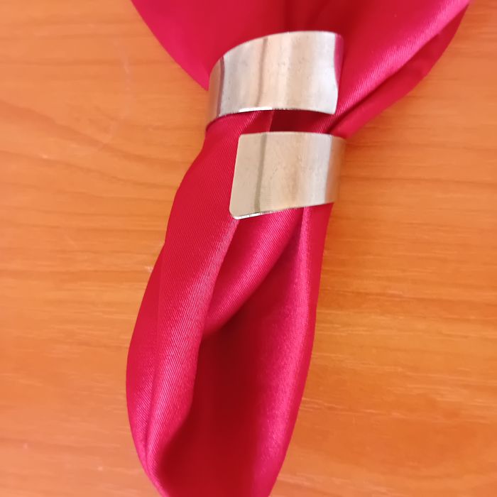 Комплект салфетки с пръстени 8 бр.