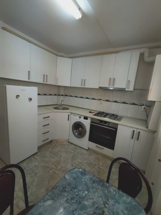 Garsoniera de închiriat