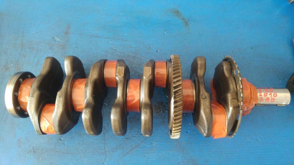 vilbrochen 2.2 d  2ad  toyota rav 4 2010