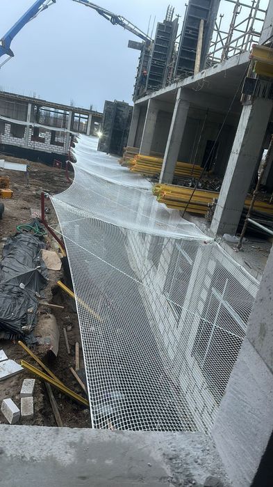 Сетка ЗУС. Сетка защитно - улавливающая.