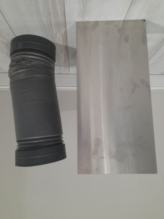 Продаётся вытяжка Ханза