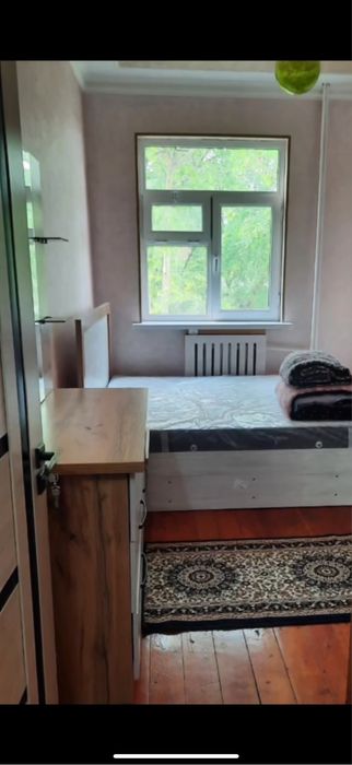 Yashnobod metrosi ro‘parasidagi 3 xonali uyga.3ta talaba qizlar kerak.