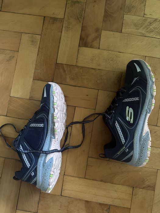 Маратонки Skechers, 38 номер
