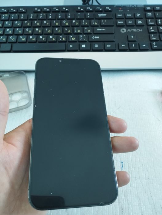 Iphone 13 pro max sotiladi