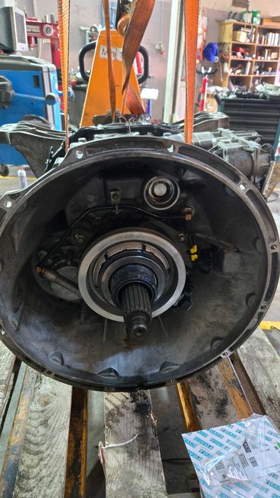 Cutie de viteza Mercedes Actros Mp4 G211-12