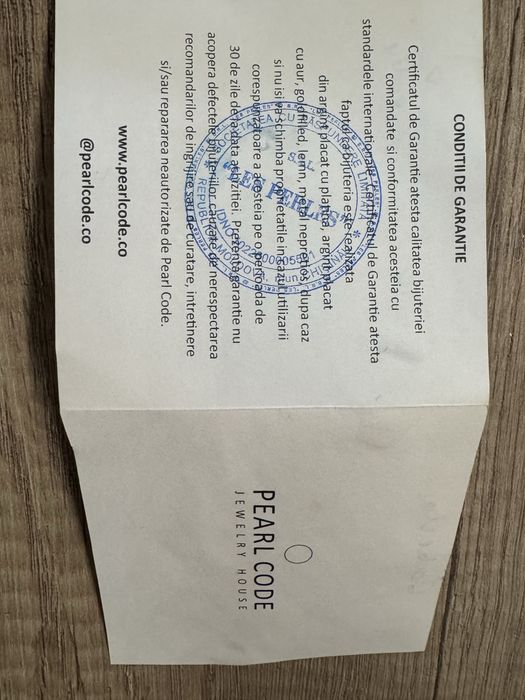 Vând perle keshi, noi.