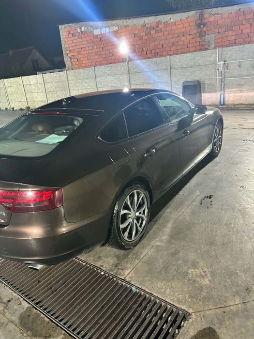 Audi A5 2011 , 2.7 TDI , 190 cai , automat