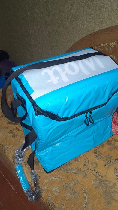 Продам термо сумку новая цена 12000