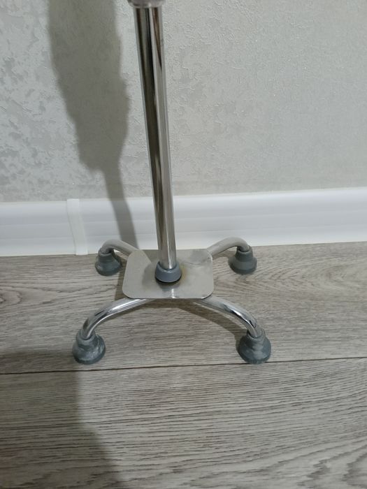 Многоопорная трость,