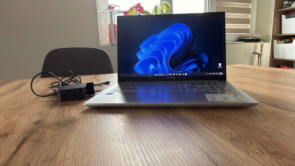 Лаптоп ASUS Vivobook 15 K513
