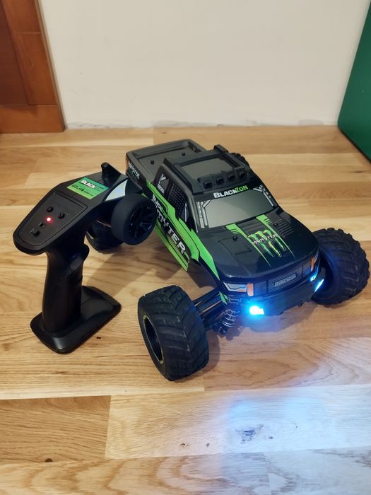 RC кола 4x4 + ъпгрейд комплект