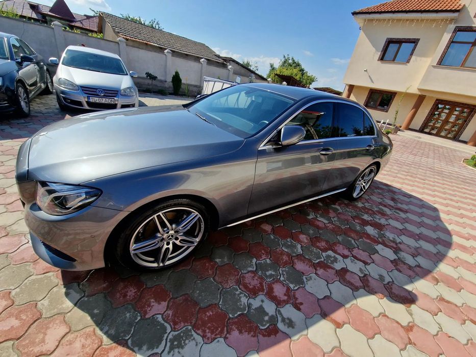 Mercedes-Benz E Primul proprietar / Achizitionat din reprezentanta Autoklass