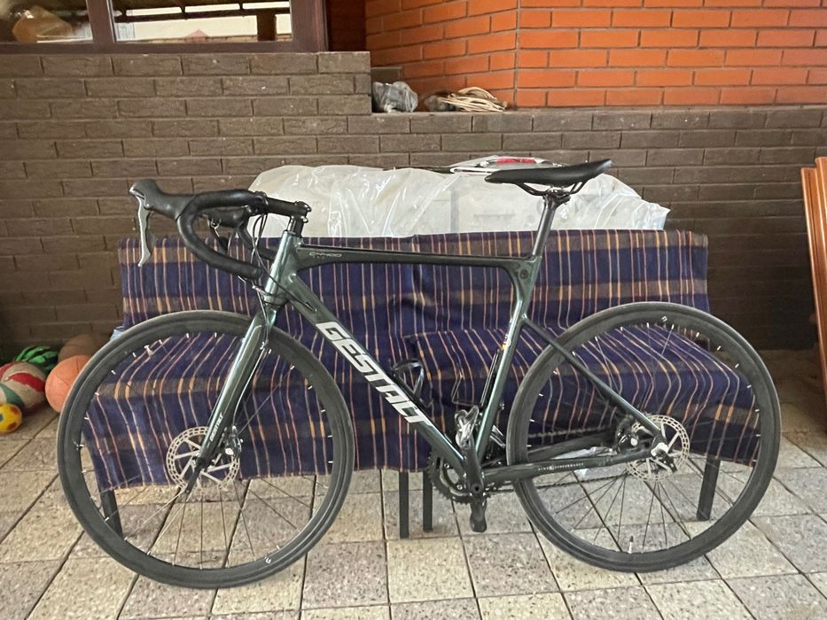 Шоссейный велосипед