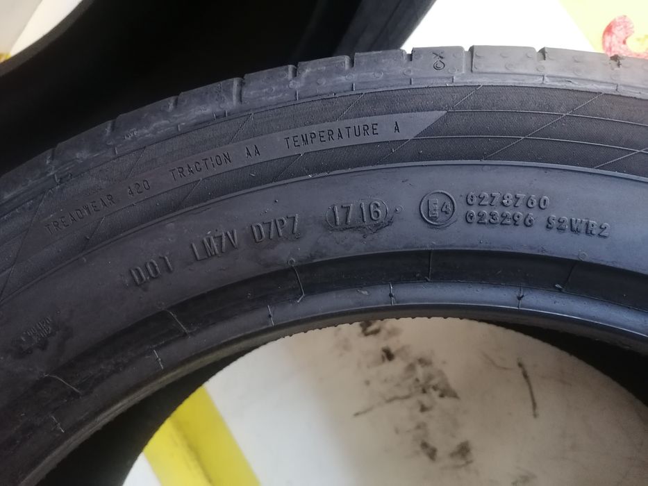 275/45/20  2*Continental vara 110v dot 1716. 3,,78mm