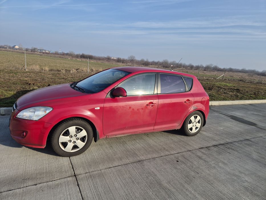 Kia Ceed  1.6 benzina