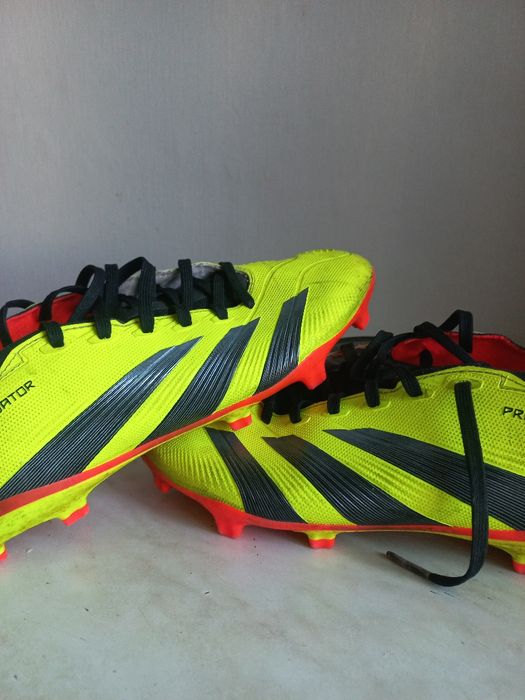 Бутсы predator hydridfeel б/у