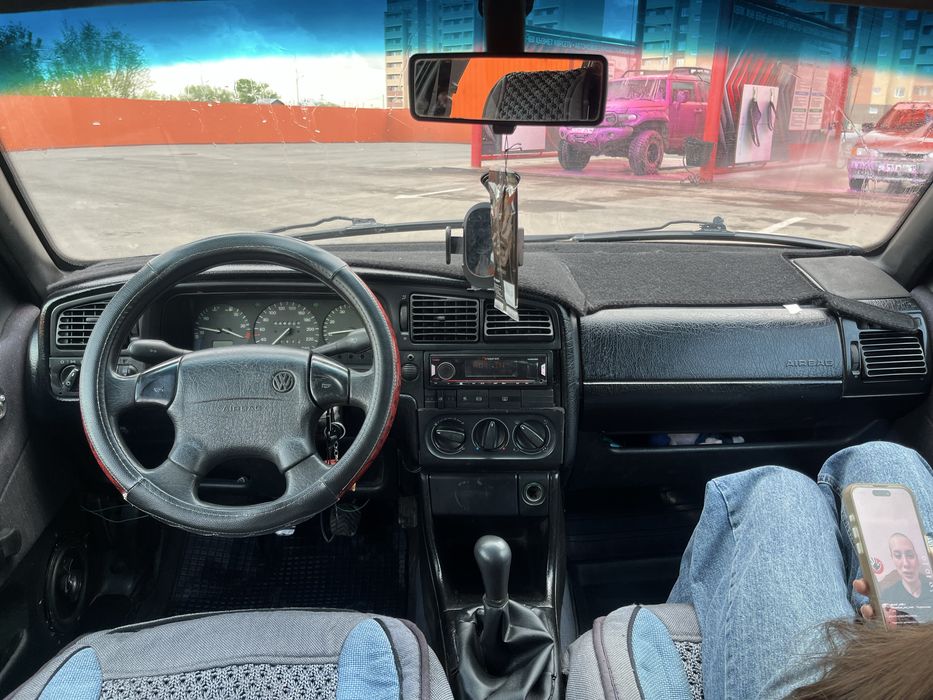 Passat B4 1.8 в хорошем состоянии