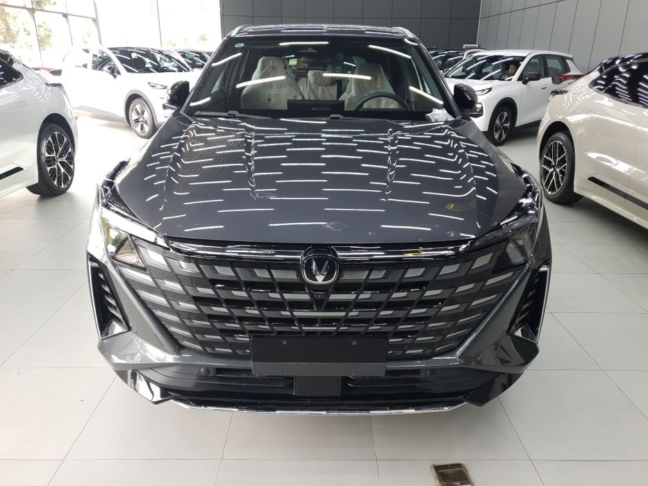 ChangAn Uni-z. Gibrid 2025