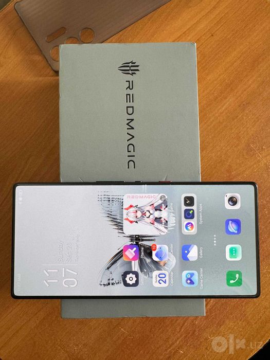Red Magic 10 Pro+ 24/1TB, идеальное состояние