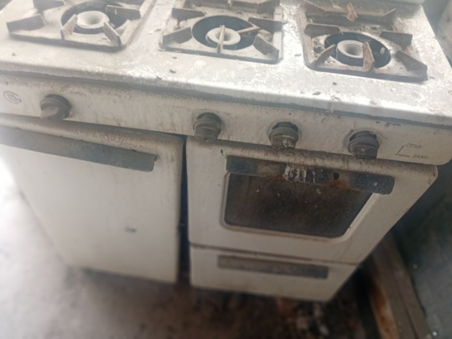 Продам Газ Плиту СССР