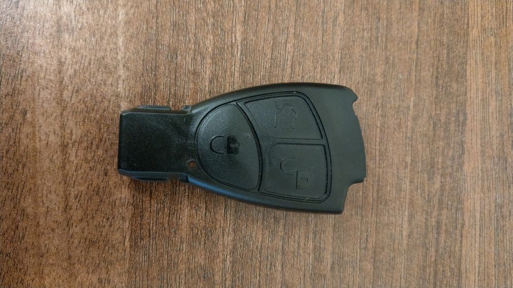 Carcasa cheie mercedes cu 2 si 3 butoane