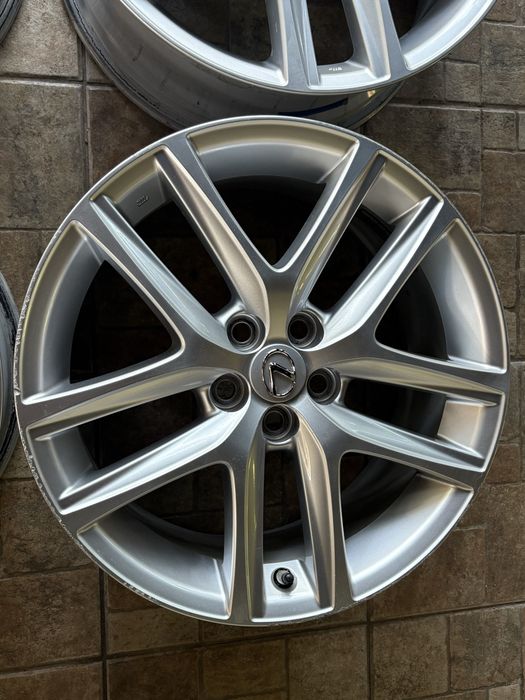 Оригинални джанти Lexus CT / Toyota 17" 5х100
