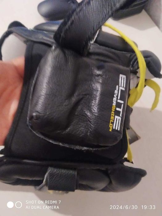 Шлем Everlast  для единоборств