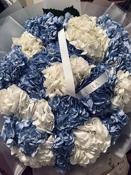 Букет цветы срочна продаётся свежый