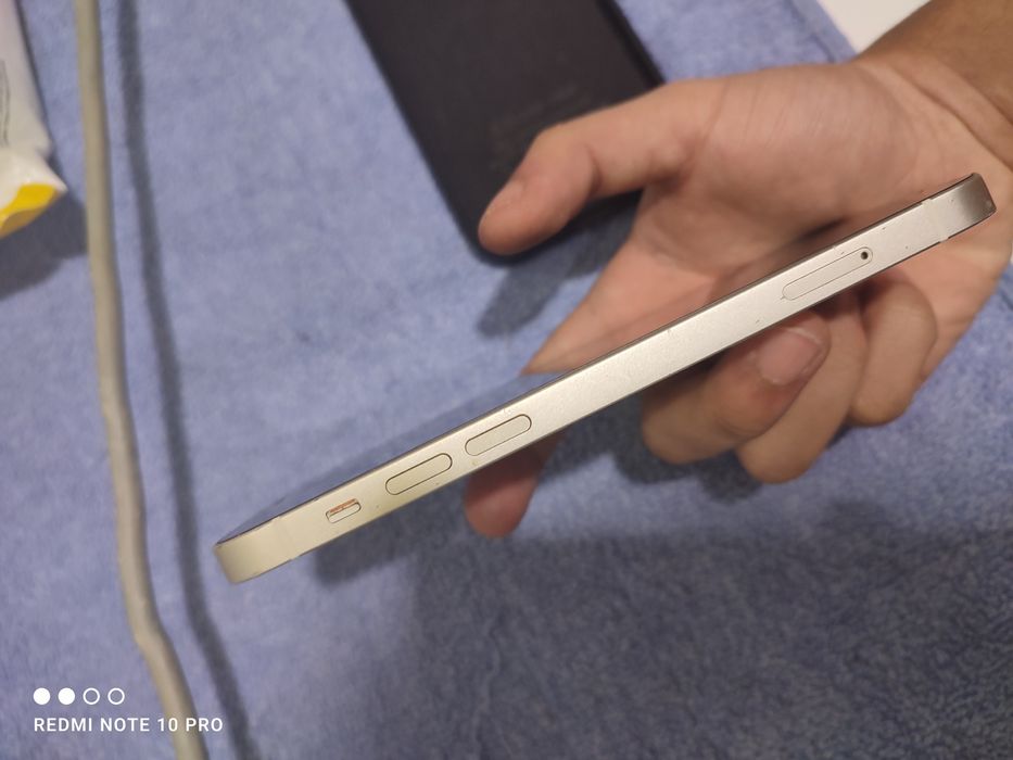 iPhone 12,64gb spate spart