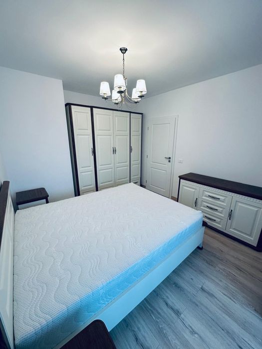 Inchiriez apartament ultracentral 2 camere