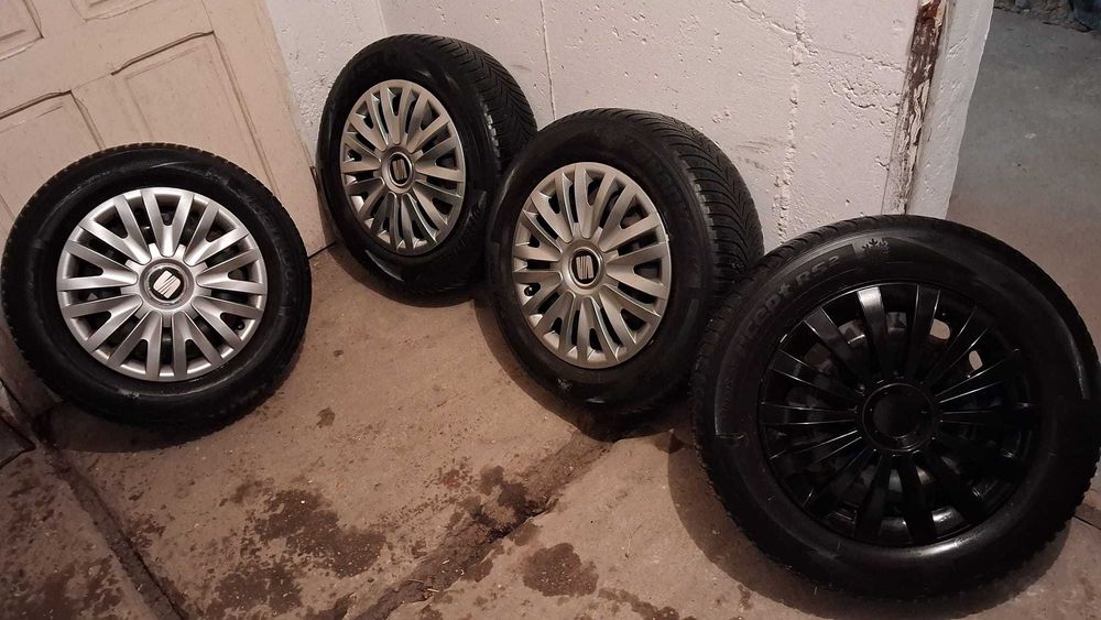 Jante + cauciucuri de iarna pentru Seat,VW , Skoda  pe R15.