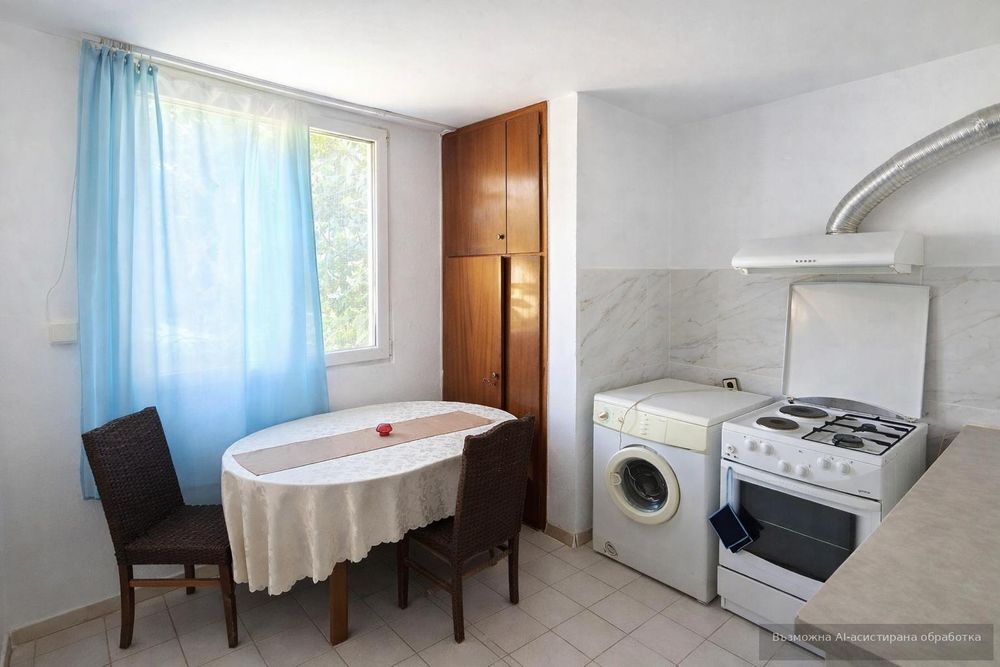 Дава се под наем Двустаен апартамент в Пловдив, Кючук Париж - 40 кв.м за 348.84 € - Снимка #1