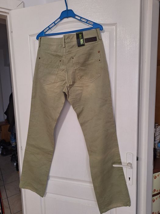 Pantaloni Kenvelo