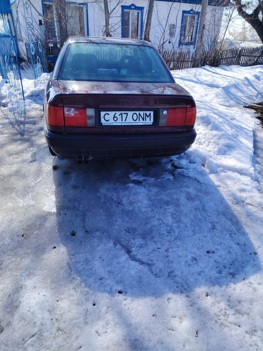 ПродамAUDI100c4.