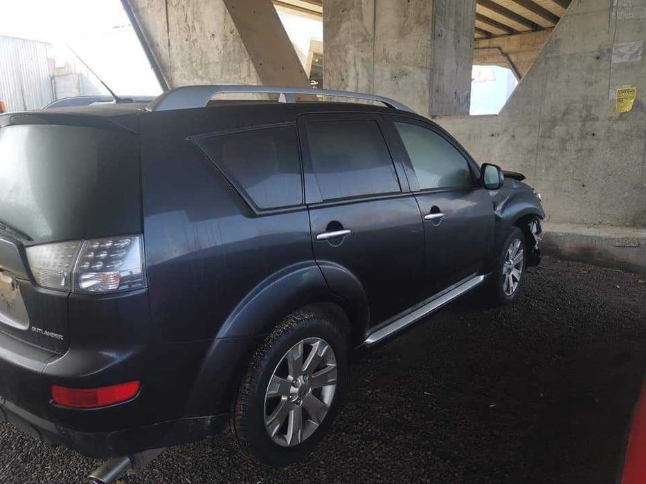 Mitsubishi Outlander / Митсубиши Аутлендър
