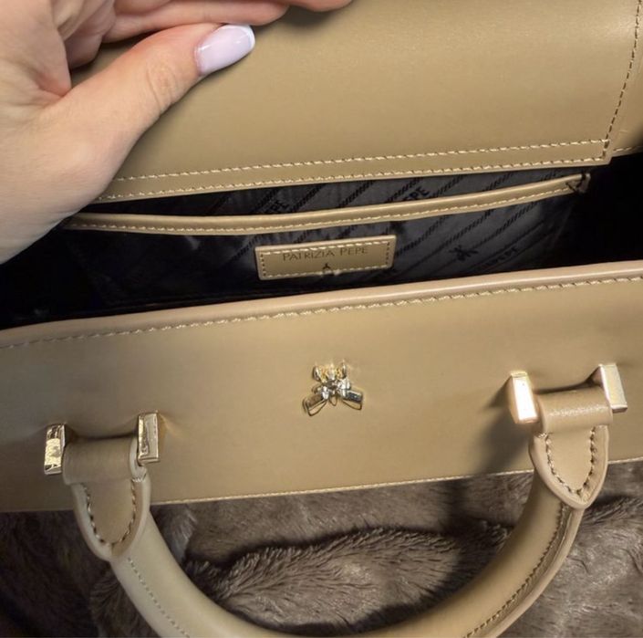 Чанта Patrizia Pepe