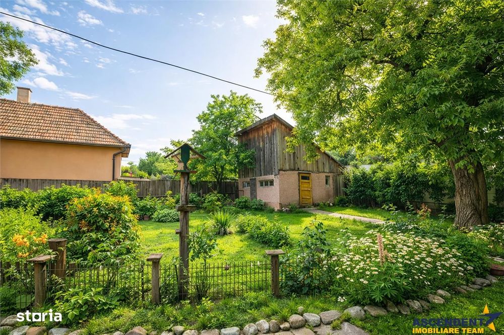 Casa traditionala, cu teren pretios de 534 mp, Targu Secuiesc