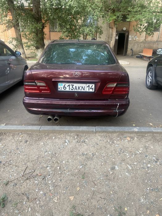 Продам мерса 210 111 плита
