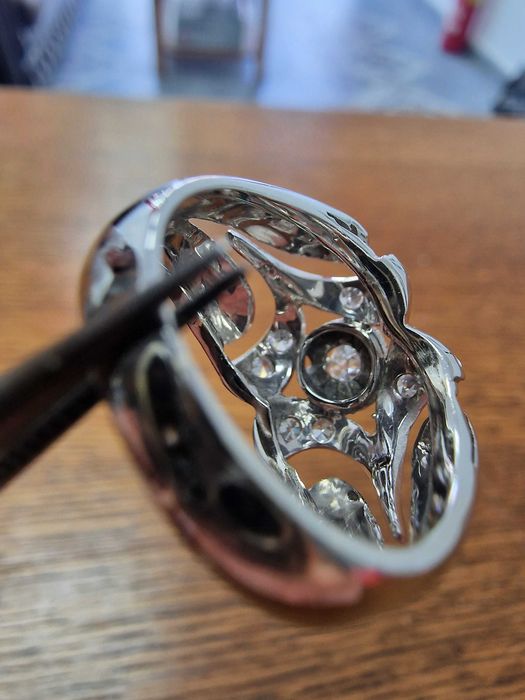 ДИАМАНТЕН Златен Пръстен - Заложна къща Галерия 65