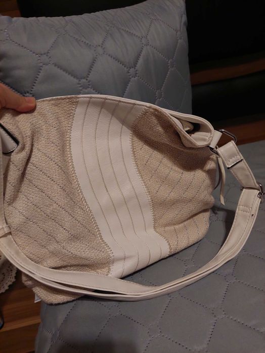 Продавам дамски чанти