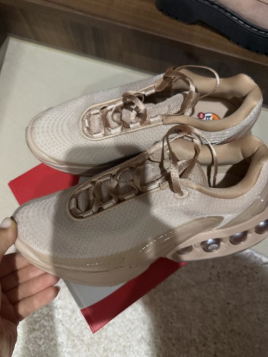 Дамски маратонки Nike air max Dn