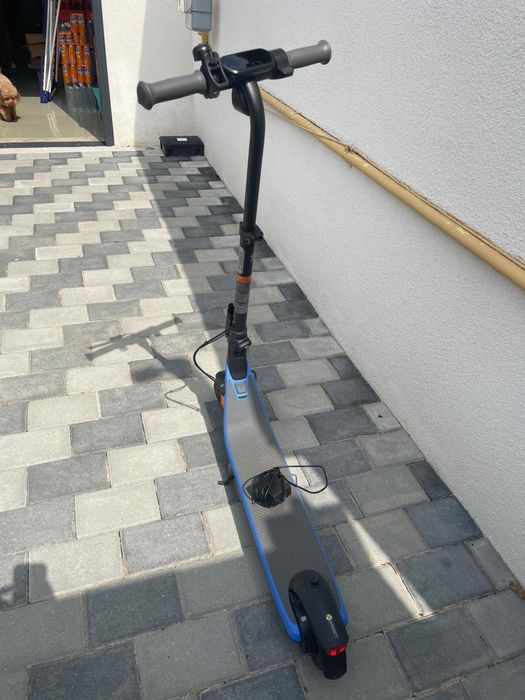 Vand trotineta electrica si bicicleta cube