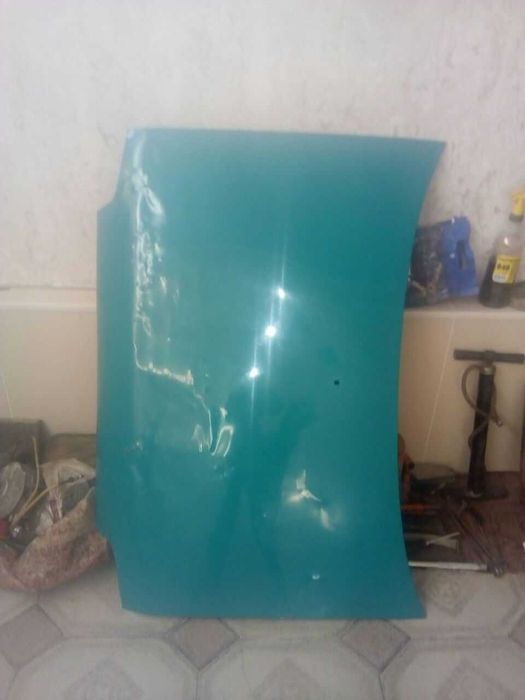 Капот ТИКО б/у. МАТИЗ арткы мост 2шт. КВАДР. приц. донг 4шт.