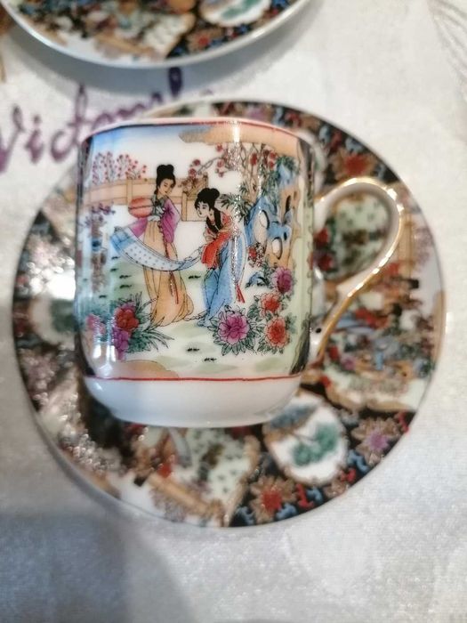 Фин китайски порцелан-6 броя чаши с чинийки