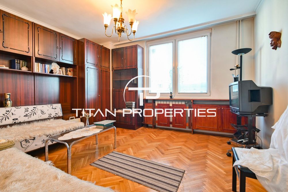 Дава се под наем Тристаен апартамент в София, Зона Б-18 - 118 кв.м за 650 € - Снимка #8