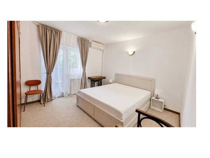 Apartament 3 camere Timpui Noi
