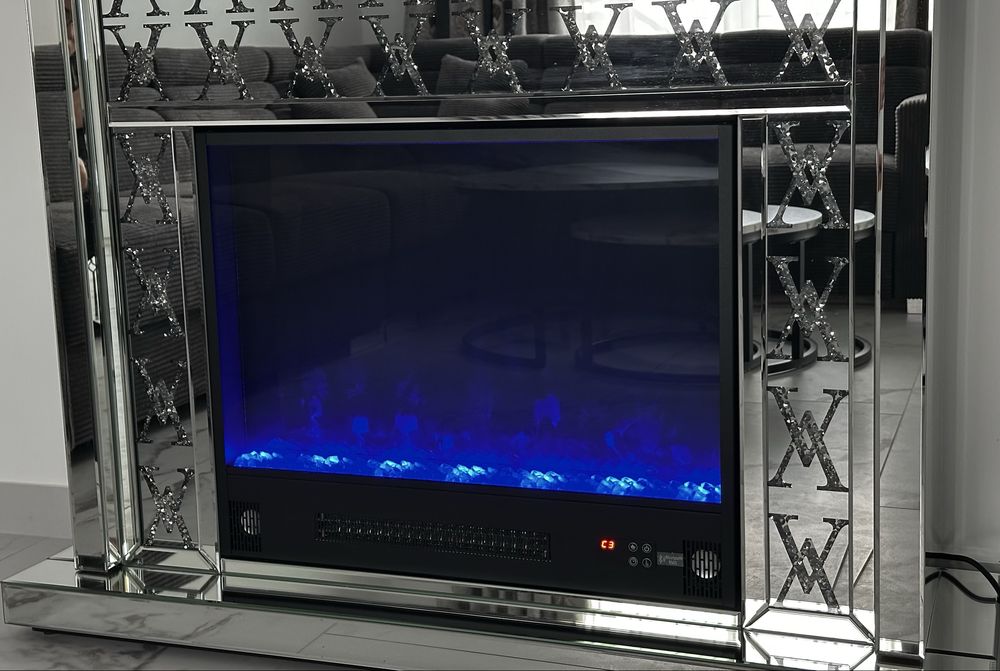 Șemineu electric decorativ din sticlă cu detalii elegante – NOU