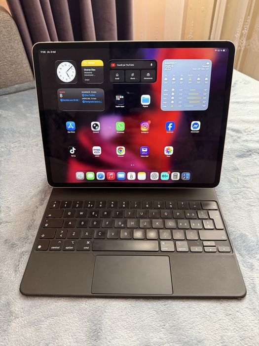 iPad Pro 12.9 4th Gen 256GB Cellular + Magic Keyboard Apple – Stare impecabilă